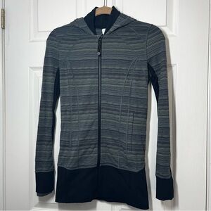 Lululemon Daily Practice Jacket Space Dye Fatigue Green Black Zip Hood Size 4